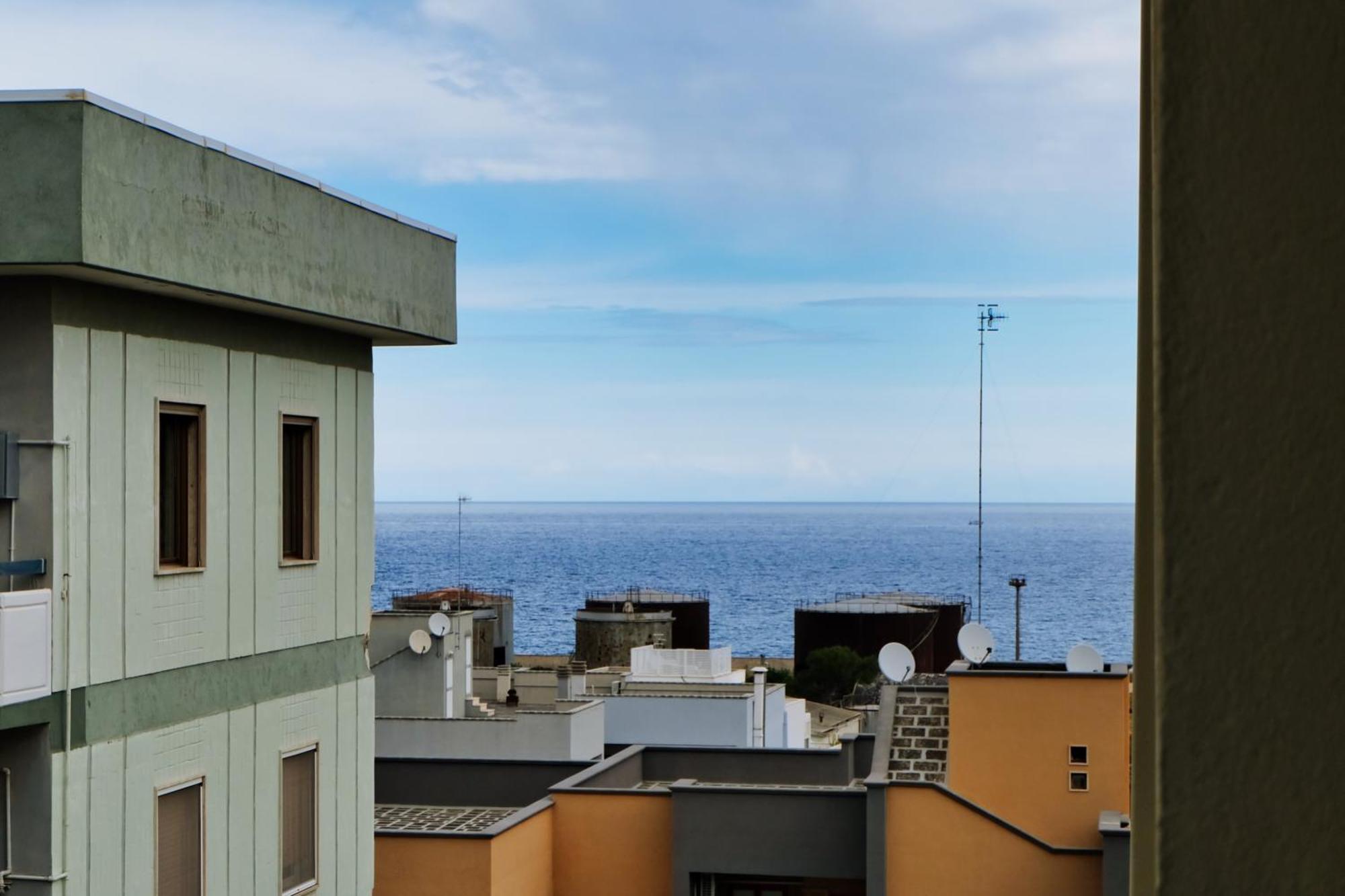 Mare Mary - Appartamento Vista Mare A Monopoli Eksteriør billede